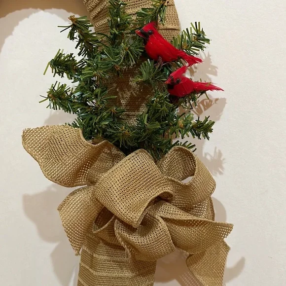 Hand crafted candy cane wreath - Picture 3 of 5